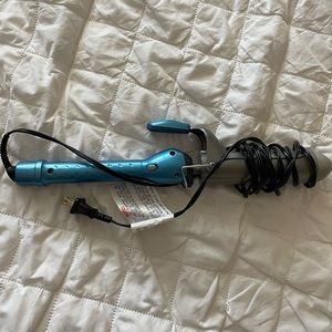 Babyliss Pro Nano Titanium Spring Curling Iron